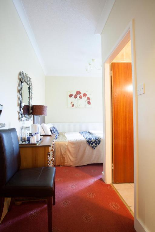 Barons Court Hotel Wolverhampton Zimmer foto